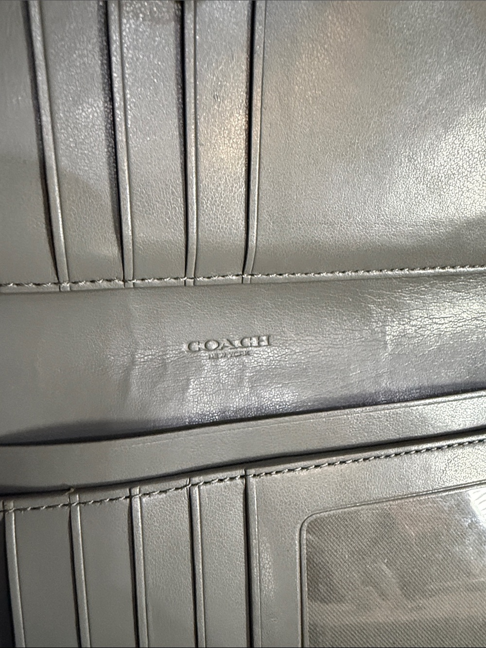 Coach Skinny Defined Calf Leather Light Gray Zip Wallet - Picture 11 of 11